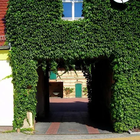 Apartment Grosse Ferienwohnung In Liebenwalde