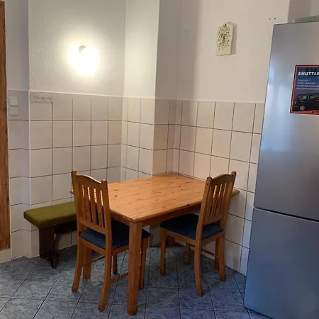Grosse Ferienwohnung In Apartment *