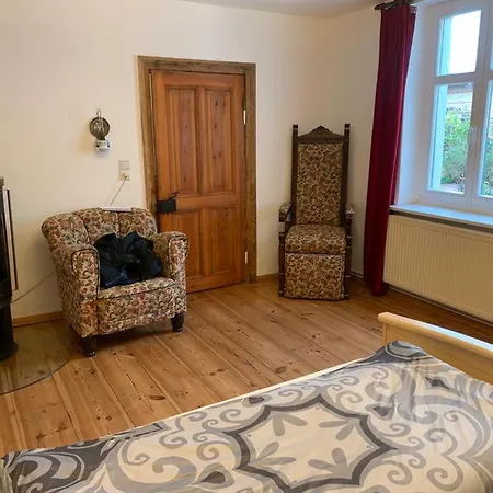 Apartment Grosse Ferienwohnung In *